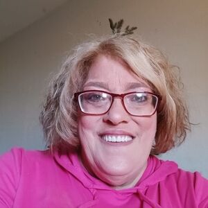 Meet your Posher, Angie